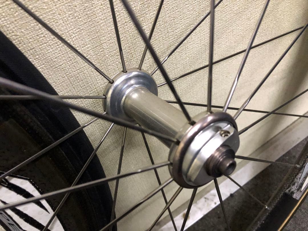 ZIPP 404 カーボンディスクチューブラーホイール 前後セット カンパフリー