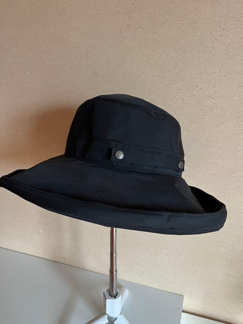 サンバリア　完売UV帽子 黒 レディース