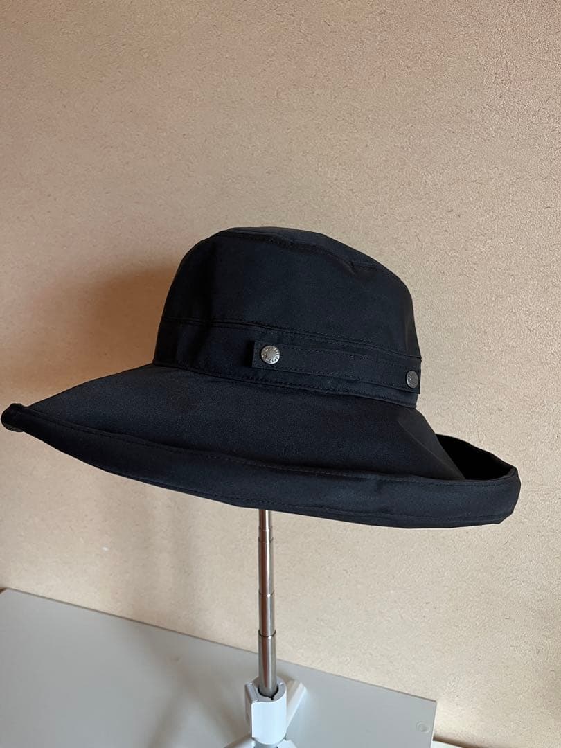 サンバリア　完売UV帽子 黒 レディース