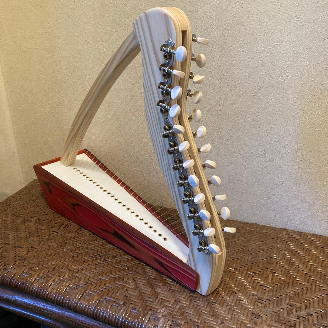ほのぼの工房のミニハープ