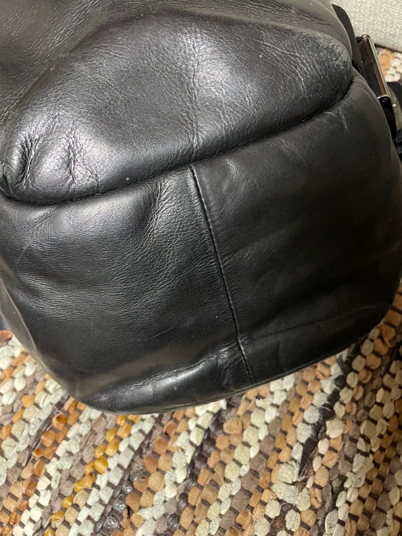 KATSUYUKI KODAMA 大容量　本革バックパック