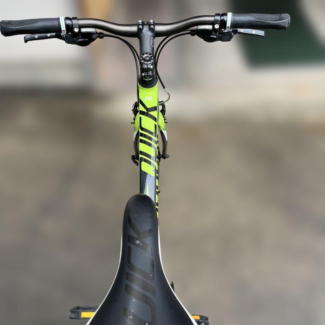 自転車本体 Cannondale Quick4