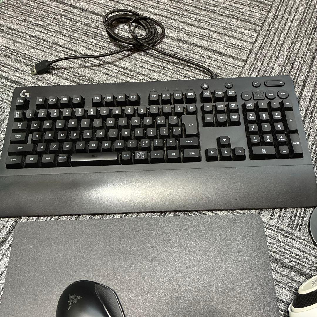 ゲーミングセット　ヘッドホン　マウス　キーボード　マウスパッド　マイクスタンド