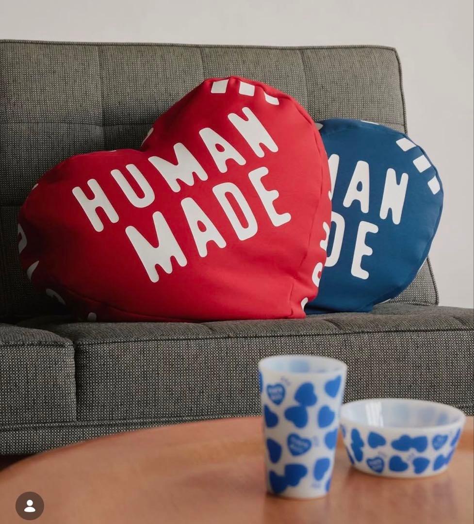 ヒューマンメード　HEART BEADS CUSHION レッド+ネイビー