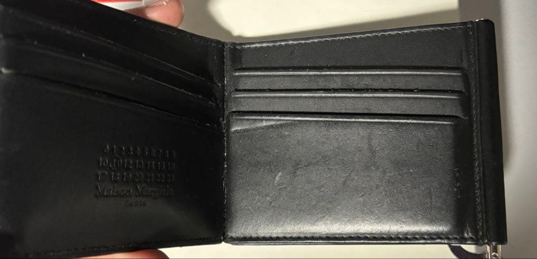 マルジェラ　黒レザー 二つ折り財布　マネークリップ　箱付き