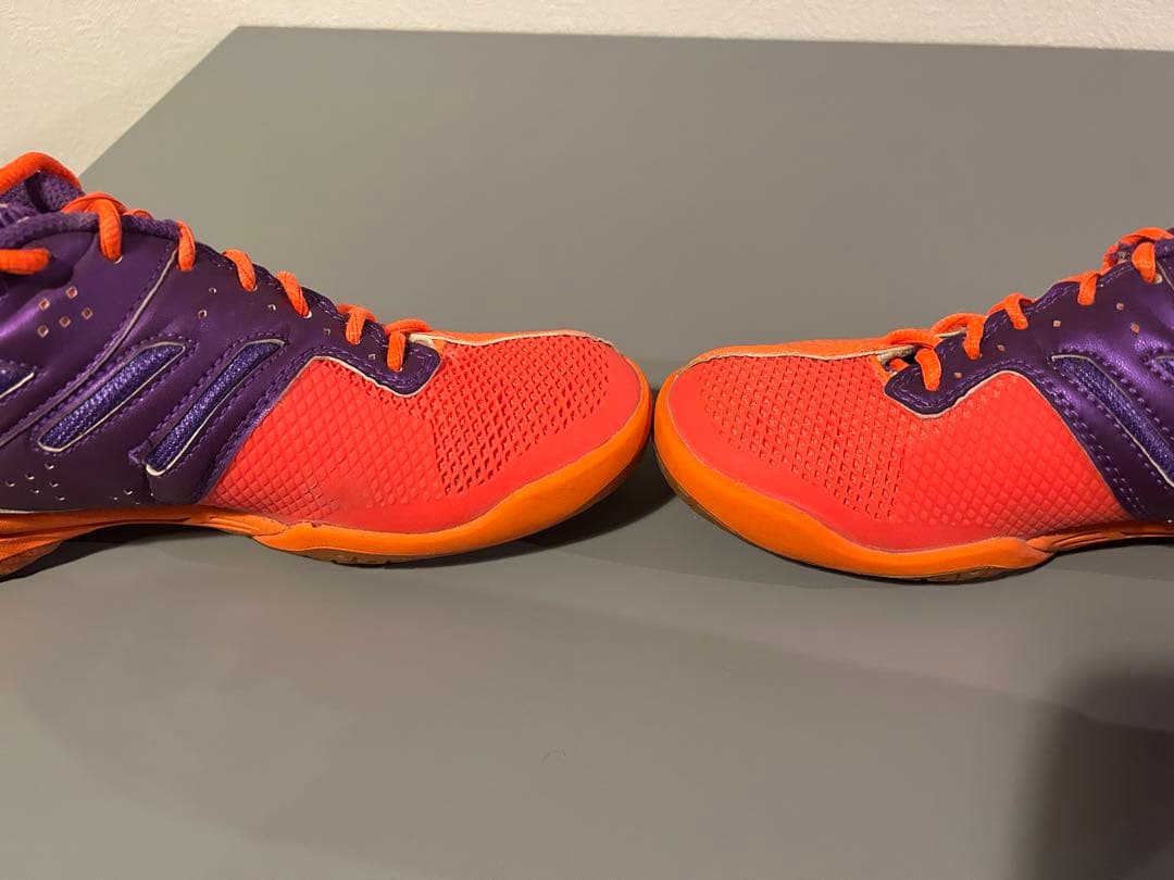 YONEX バドミントンシューズ パワークッション 桃田選手着用モデル 25.5