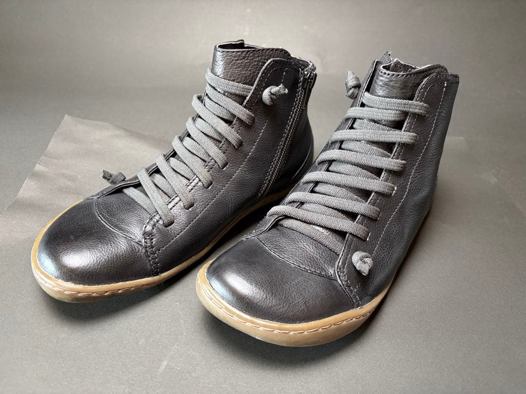 カレン　CAMPER カンペール ペウカミ ハイカットシューズ