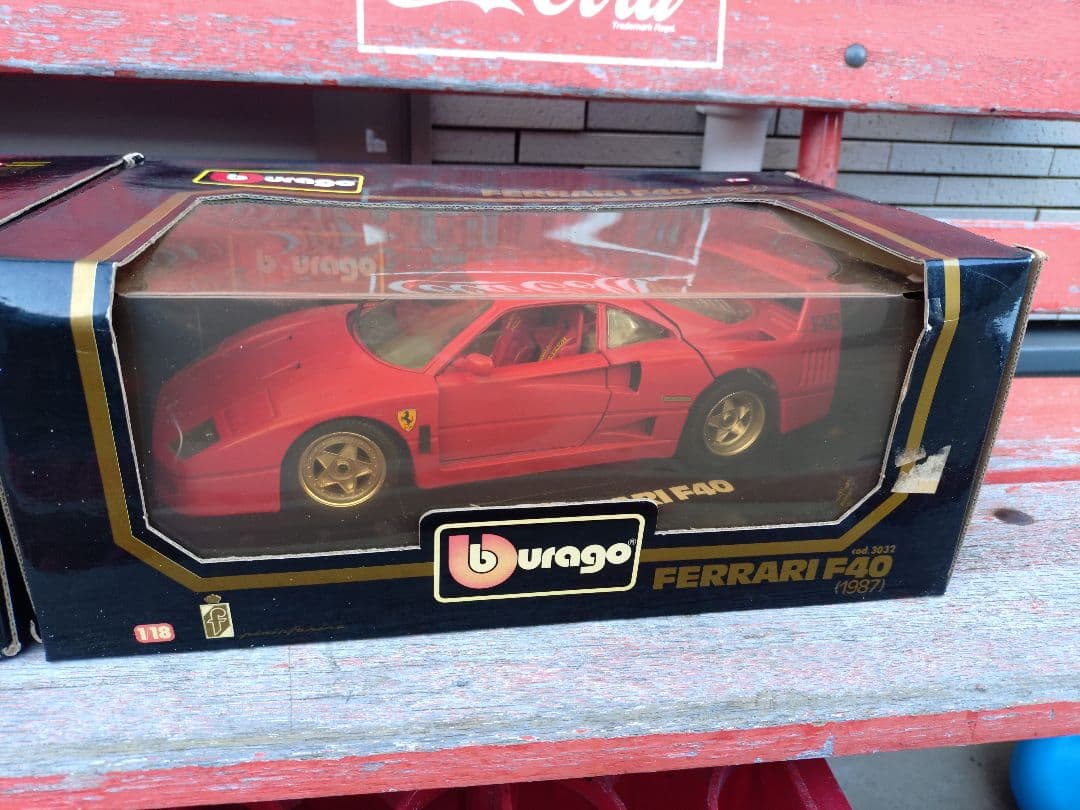 Burago　ブラーゴ　1/18 フェラーリ　F40　　２台セット　当時物