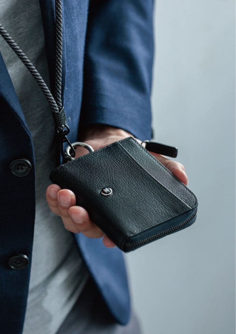 【美品】eponas ジップ レザー ウォレット AirTagポケット付