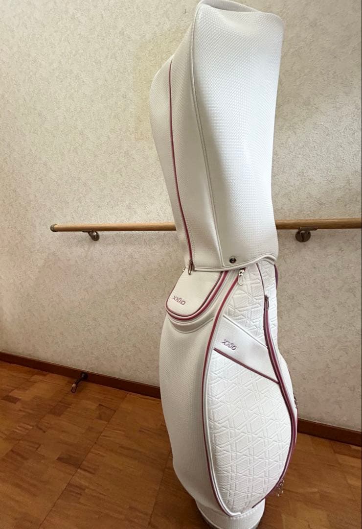 ゼクシオ xxio ゴルフバッグ キャディバック 新古品 美品 送料込