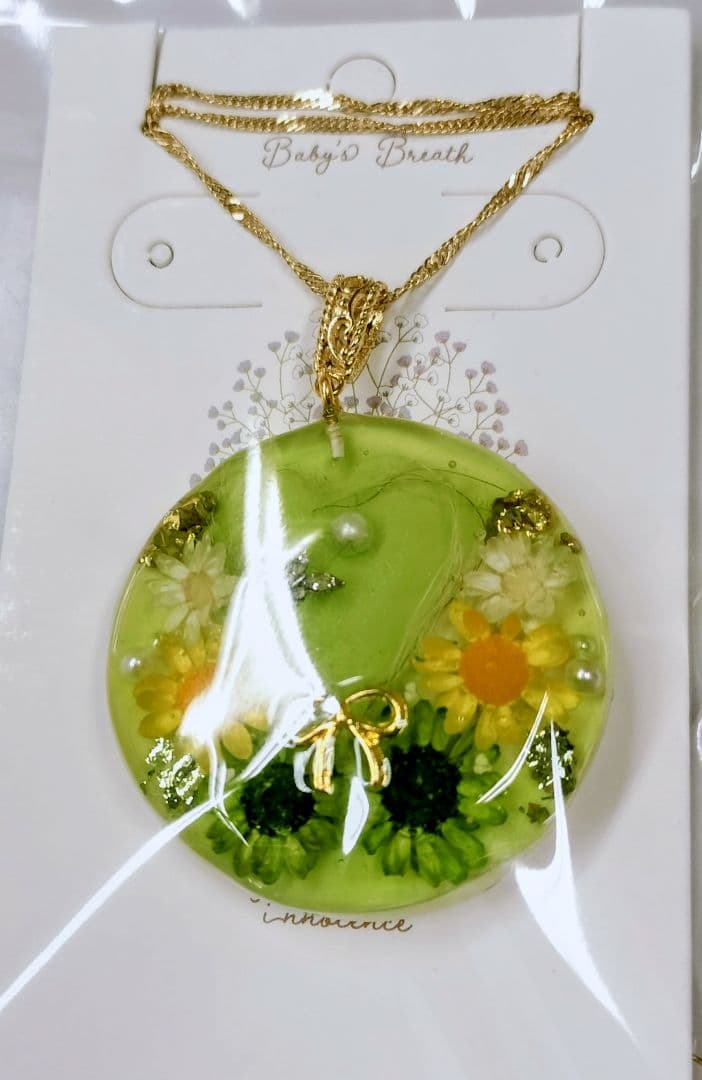 メモリアルチャーム&ペンダントセット 蝶々と花