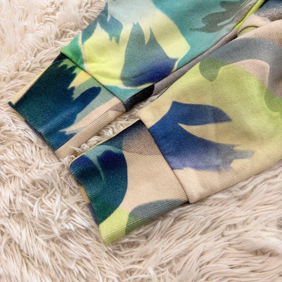 【極美品】2023年 ポールスミス プルオーバーパーカー 総柄 M