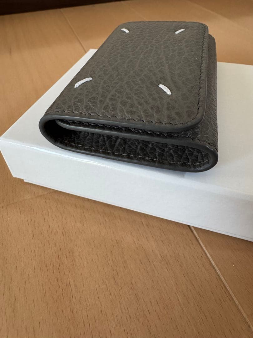 美品！　メゾンマルジェラ　キーケース　ダークグレー　ユニセックス　今期限定