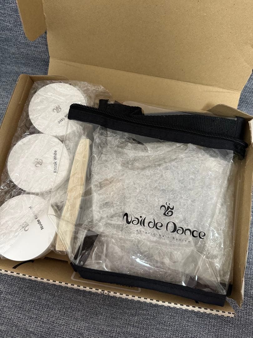 ネイルデダンス アクリルパウダーセット✧*クリアケース、ネイルフォーム94枚付き