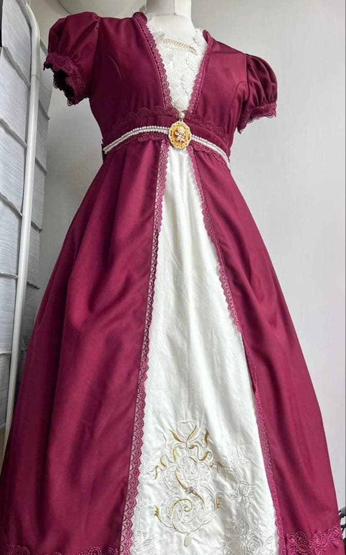 Surfacespell エンパイアドレス　ワンピース　エンジ