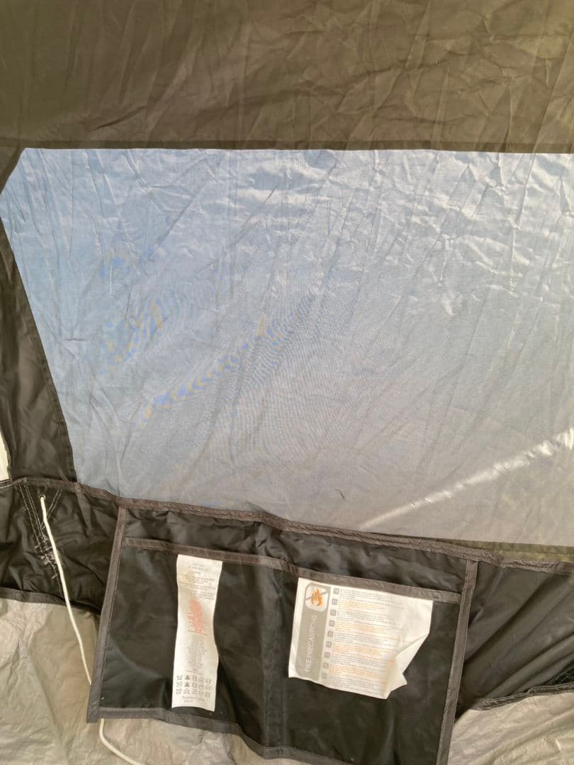 ケシュア　ポップアップテント　キャンプ　アウトドア