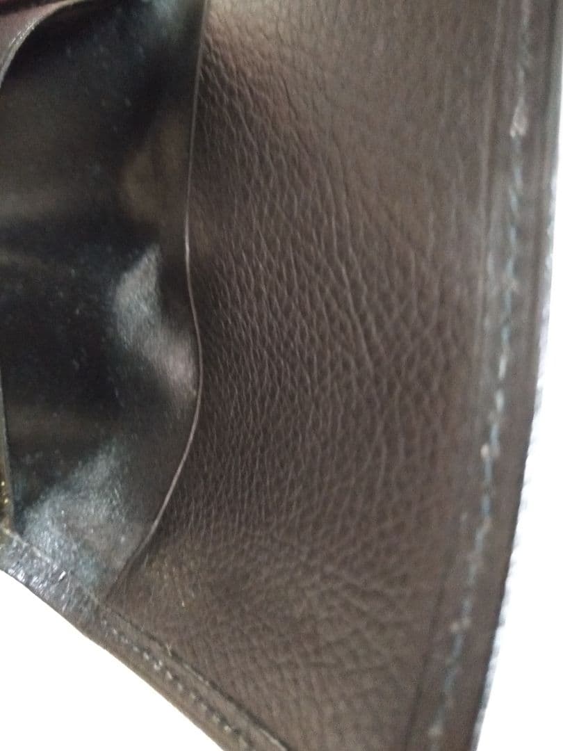 イブサンローラン　カサンドラロゴ型押し 三角プレート キーケースブラック