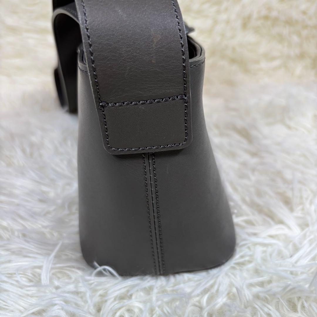 【希少✨】 土屋鞄 土屋鞄製造所 namiショルダーバッグ ナミ　レザー