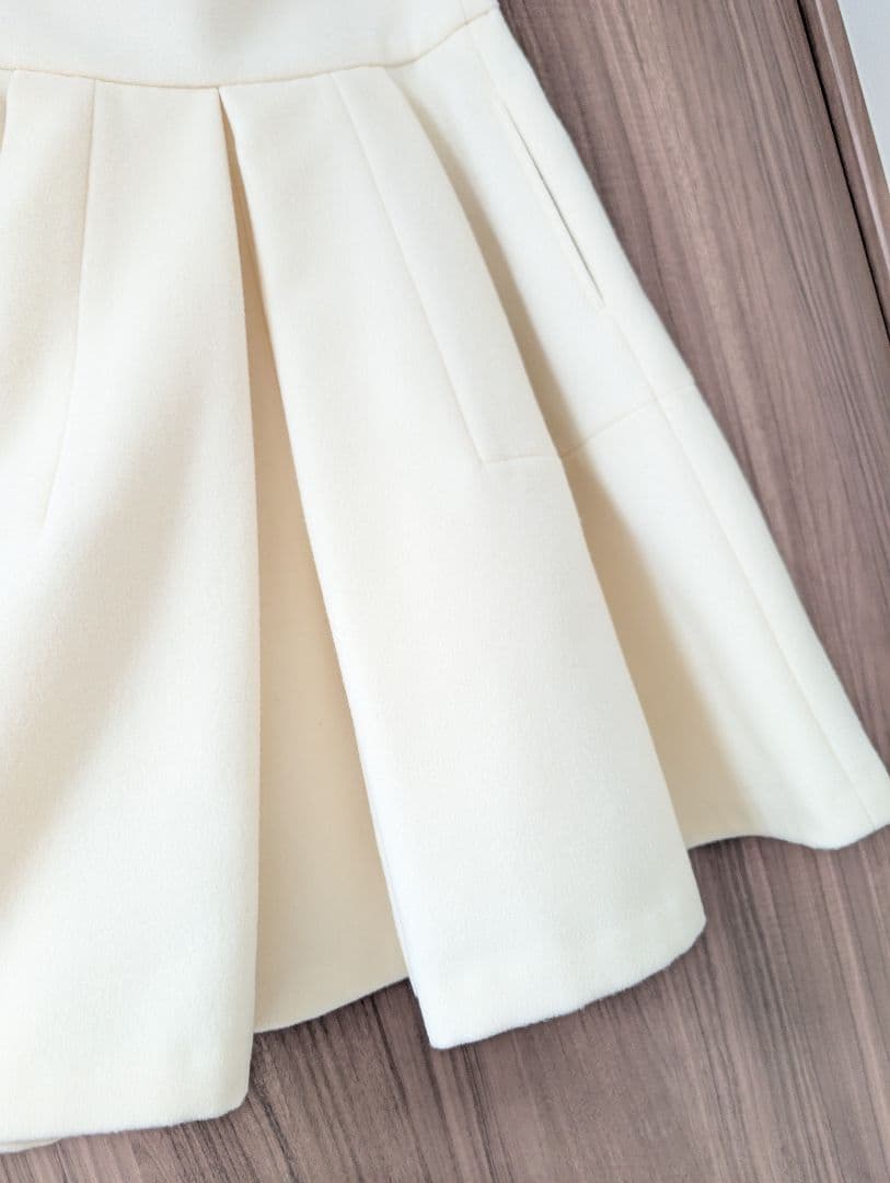 【最終値下げ】セブンテン　ハイウエストフレアキュロット　ホワイト　M