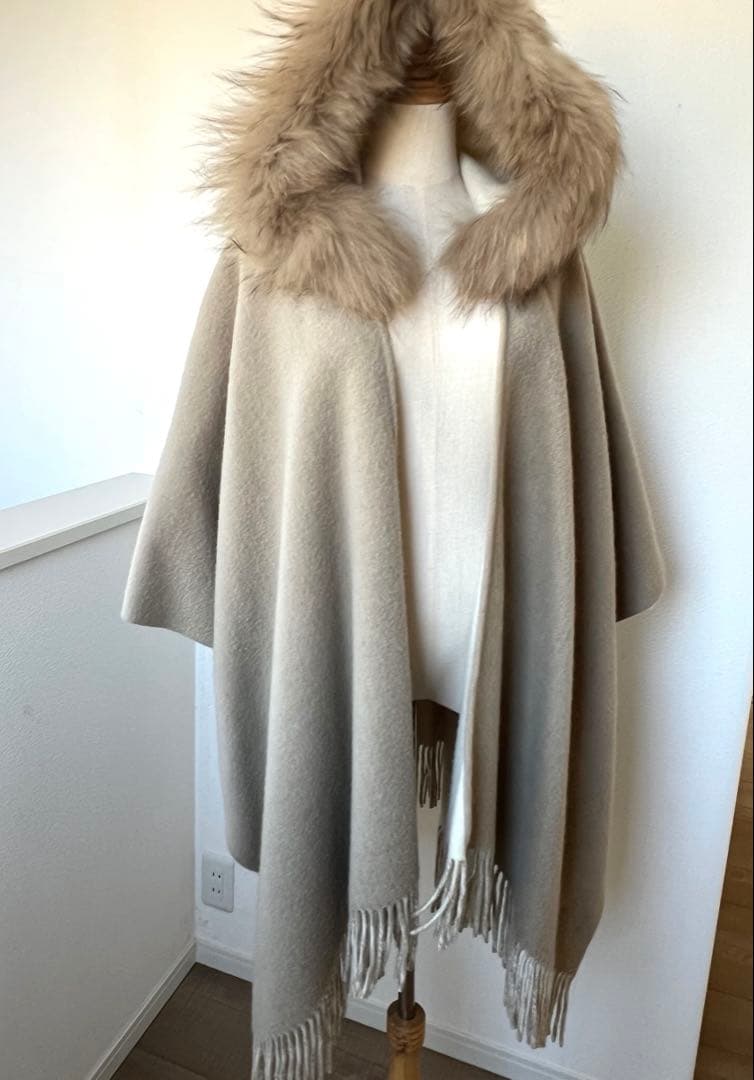 グレースコンチネンタル　ポンチョ　ファーポンチョ　リバーシブル