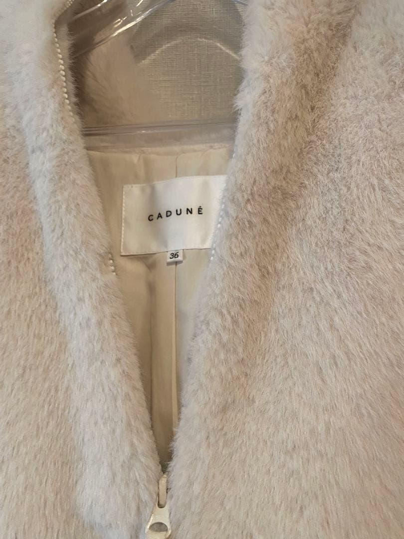 カデュネ♡エコファーポンチョ