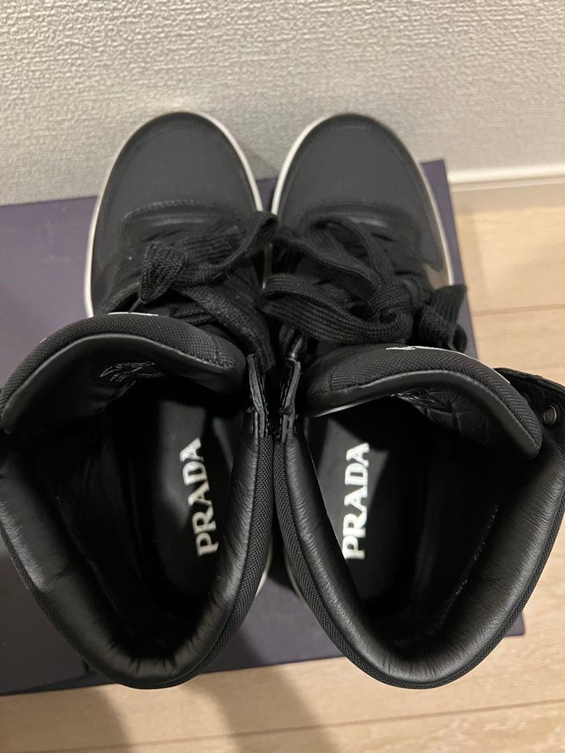 B*C様 PRADA ハイカットスニーカー ブラック　レディース　25.5cm