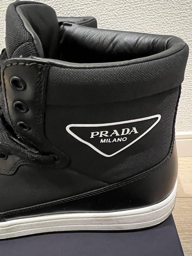 B*C様 PRADA ハイカットスニーカー ブラック　レディース　25.5cm
