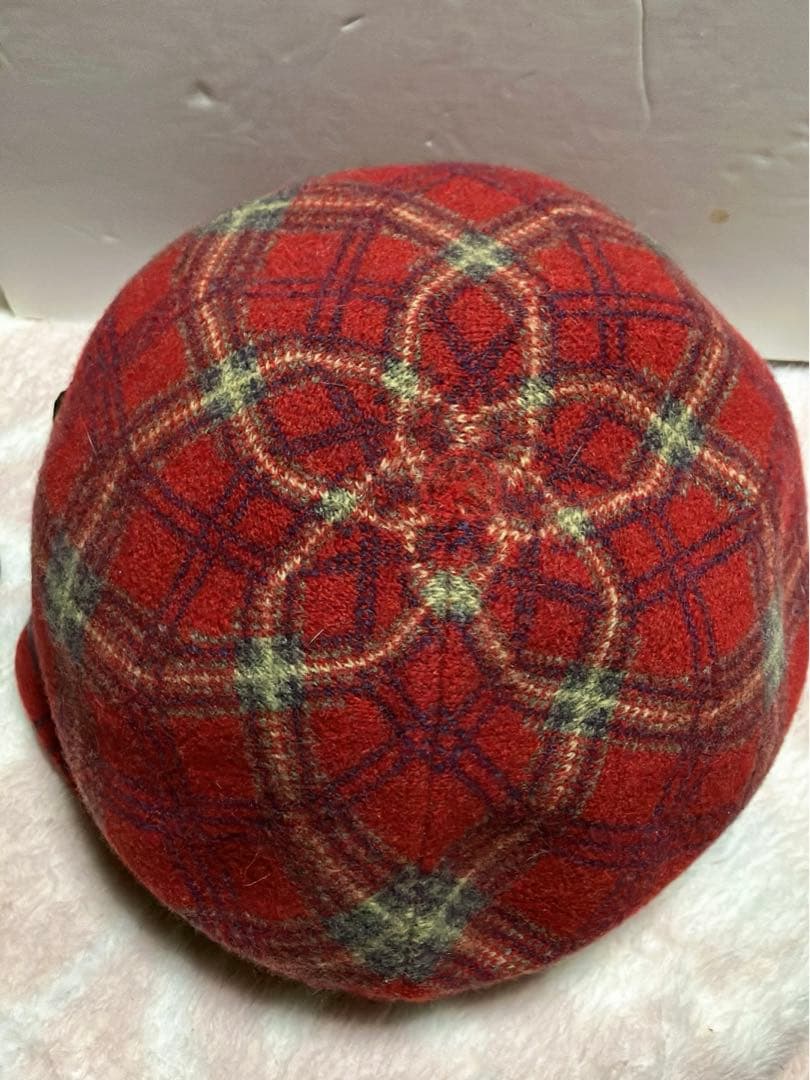 【Vivienne Westwood】 クロシェ、ベレー帽 ワッペン 赤チェック