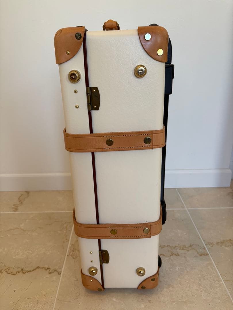 クレソン！グローブトロッター（GLOBE TROTTER）サファリ