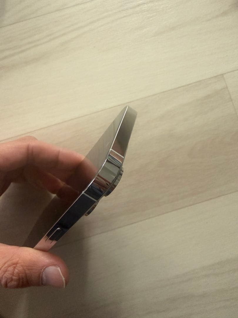 バッテリー87% Apple iPhone 14 Pro 256GB シルバー