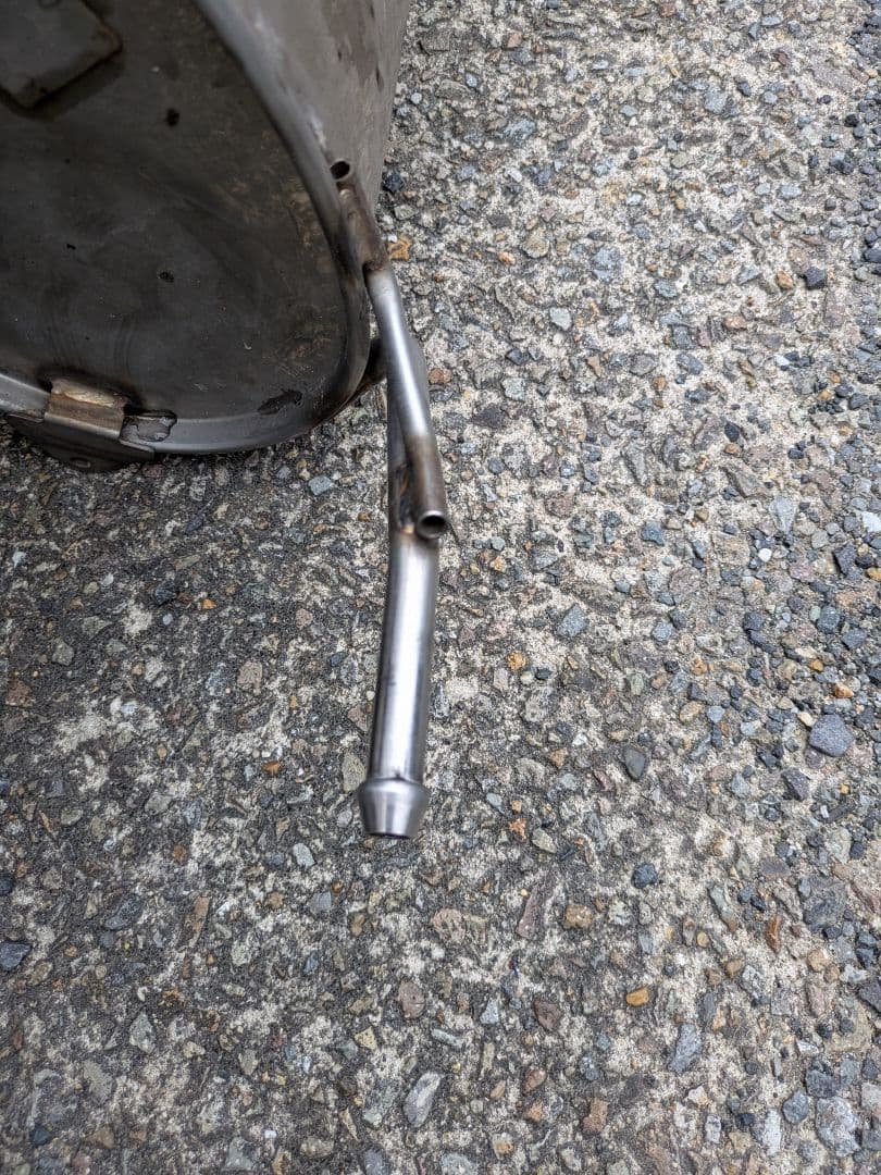 トヨタ 86 BRZ 前期 TRDマフラー　中間パイプ付き　引取希望。