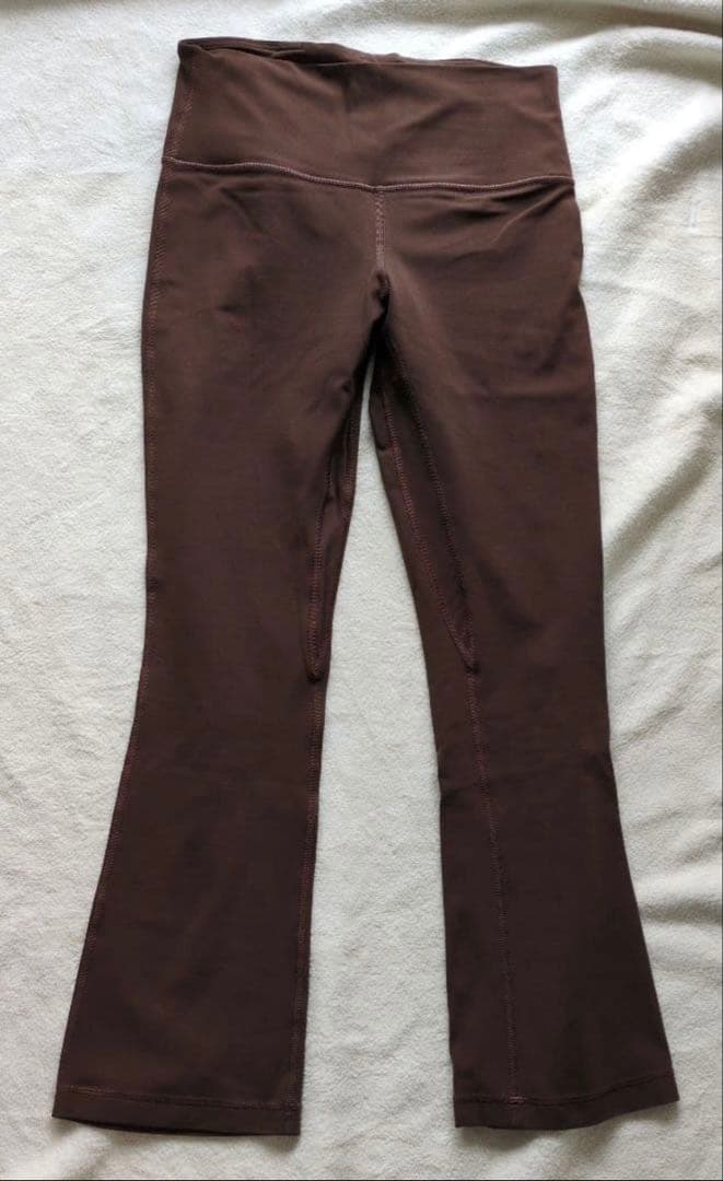 lululemon　Align　ミニフレアパンツ　ヨガレギンス　8