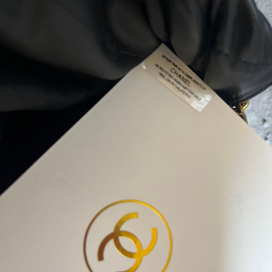 【新品未使用】CHANEL ブラック ショルダーバッグ