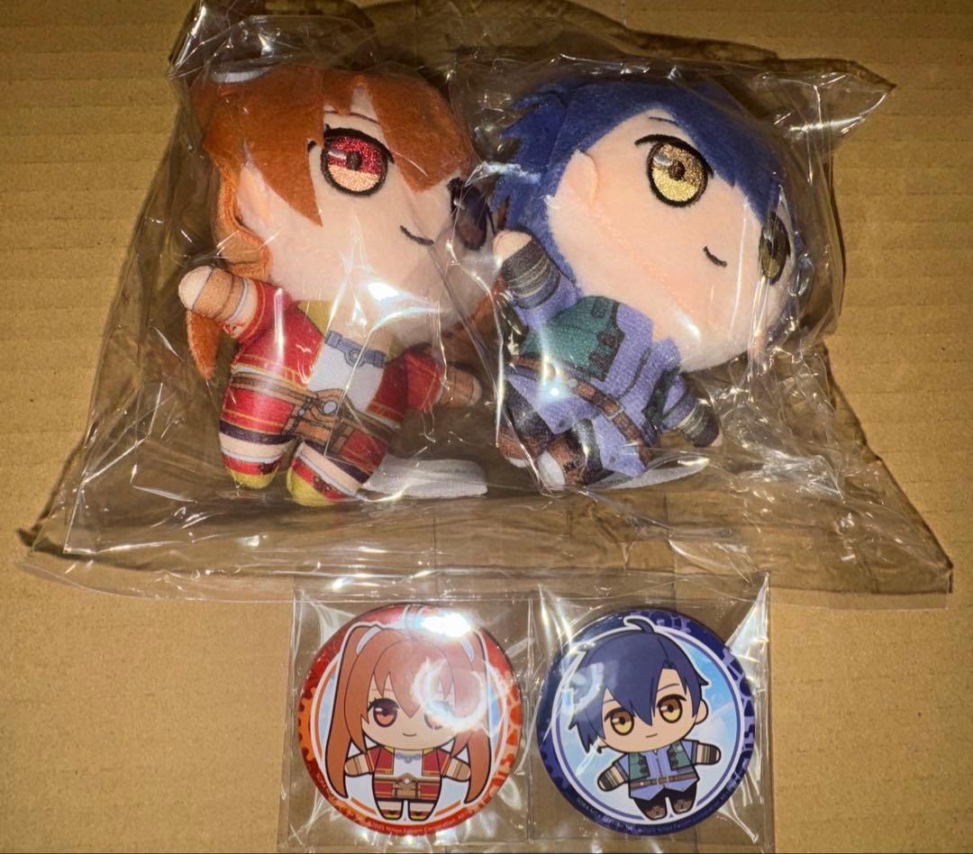 エステルとヨシュアのぬいぐるみキーホルダー＆缶バッジセット