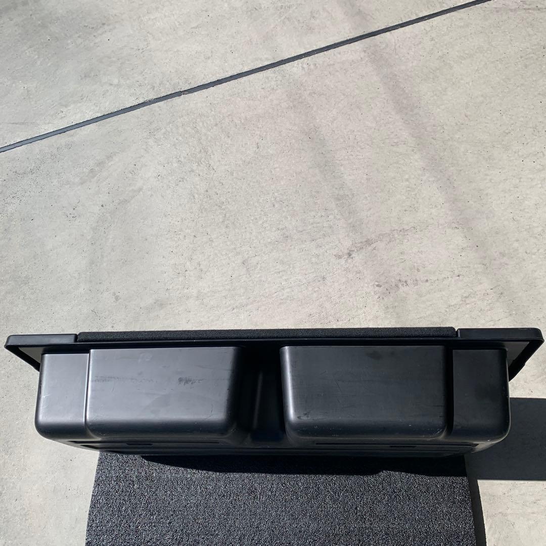オデッセイRB1 純正リアラゲッジボックス