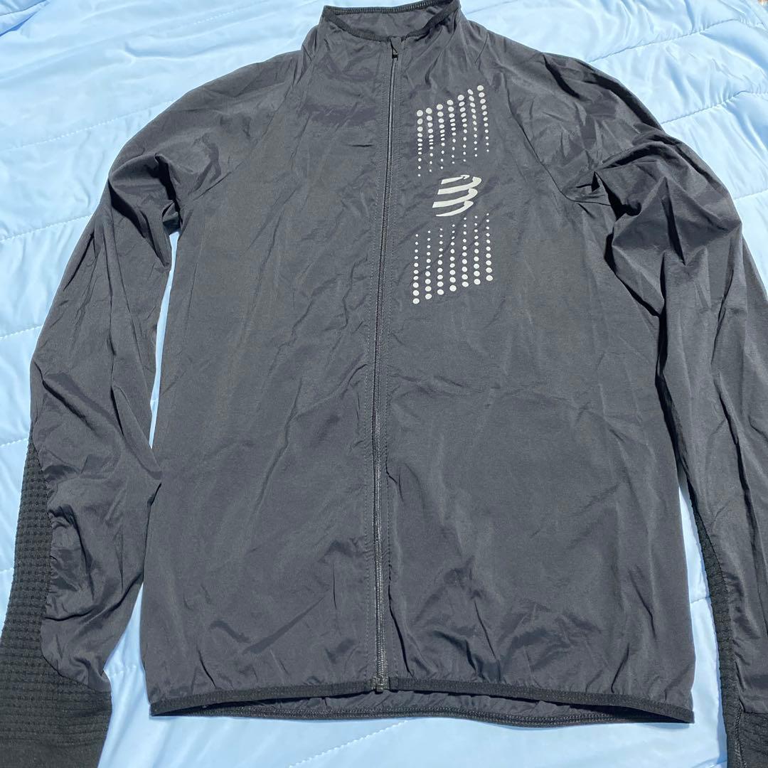 コンプレスポーツ　ハリケーンウインドプルーフ Sサイズ