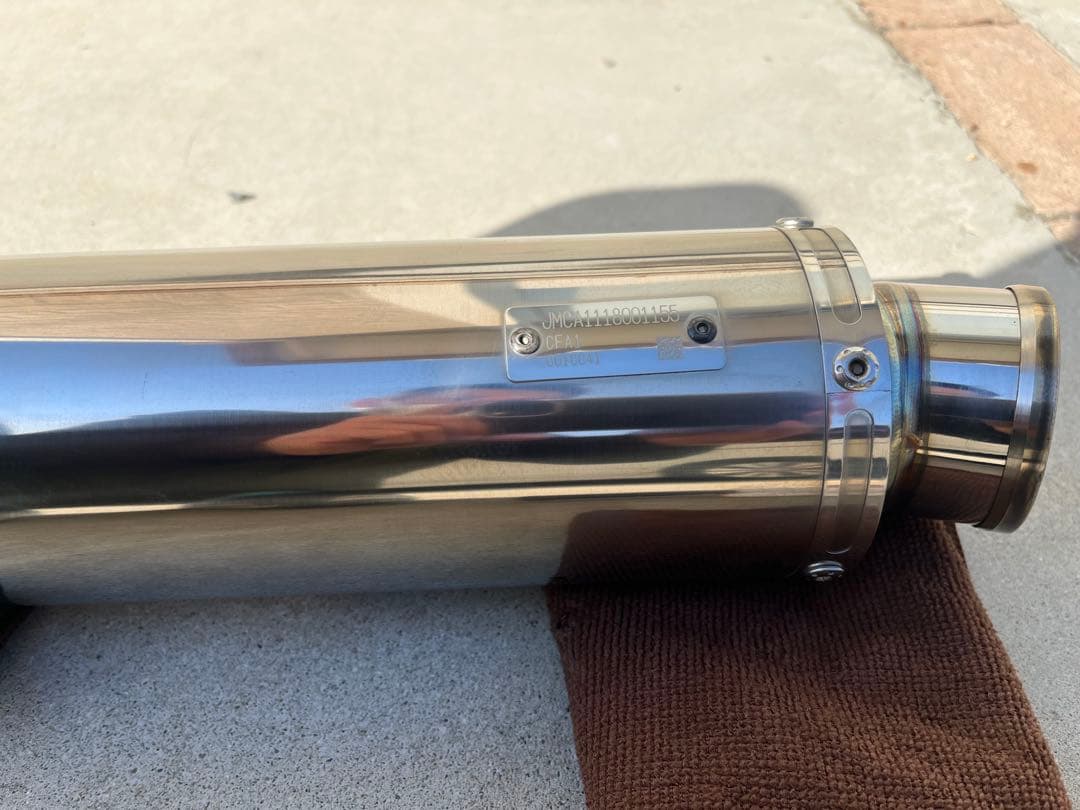 GSX-R125用　ヨシムラ サイクロンマフラー DL33B