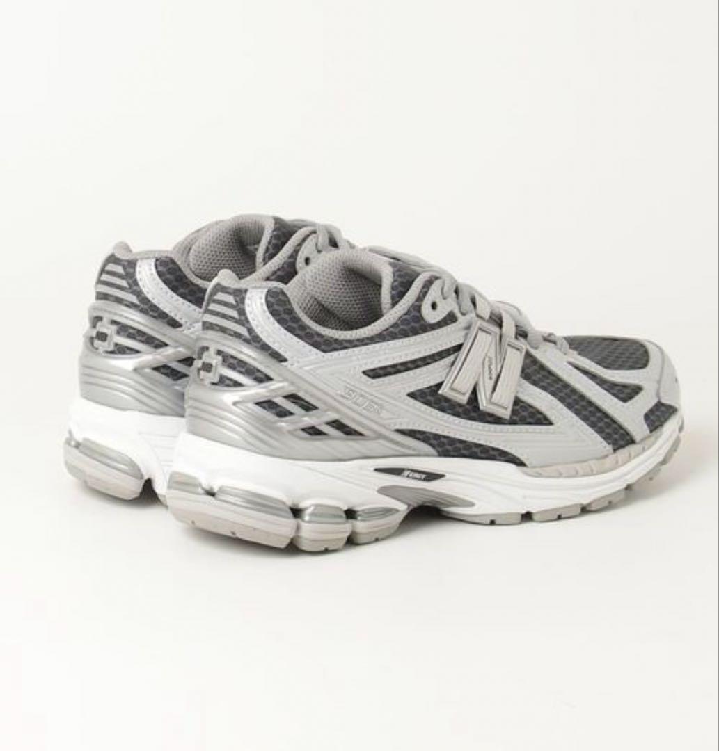 【新品・未使用】ニューバランス1906R