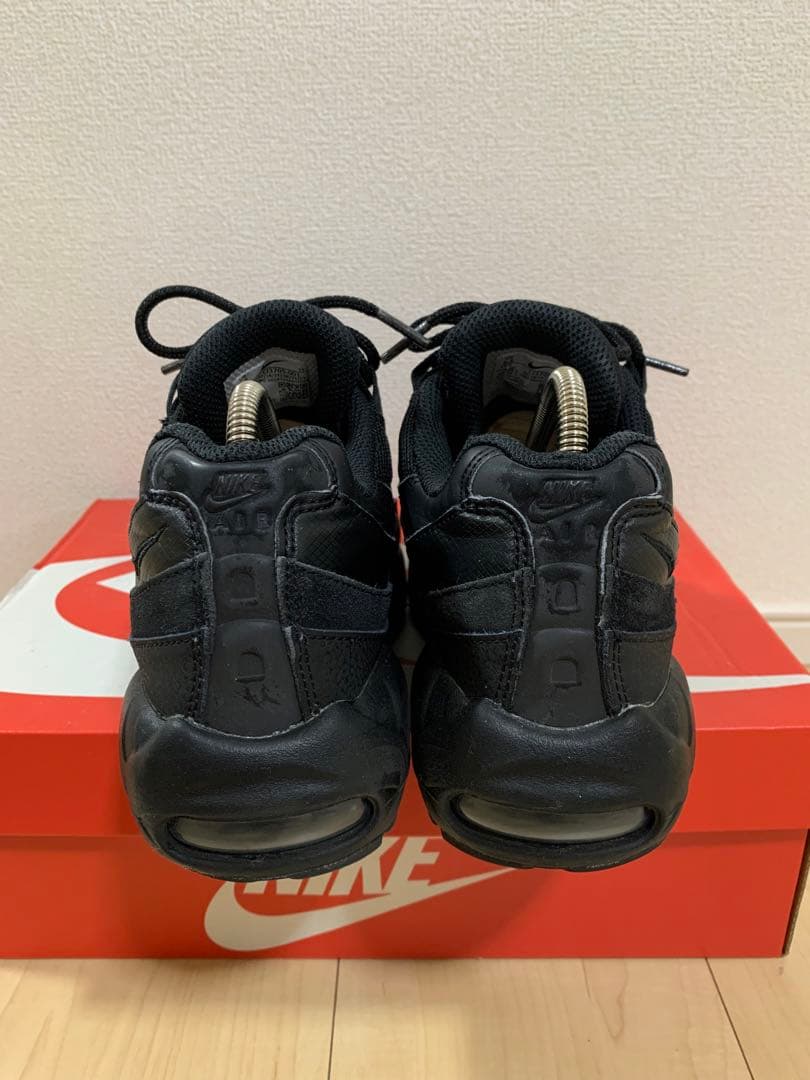 ナイキ　エアマックス95 トリプルブラック　24.5cm