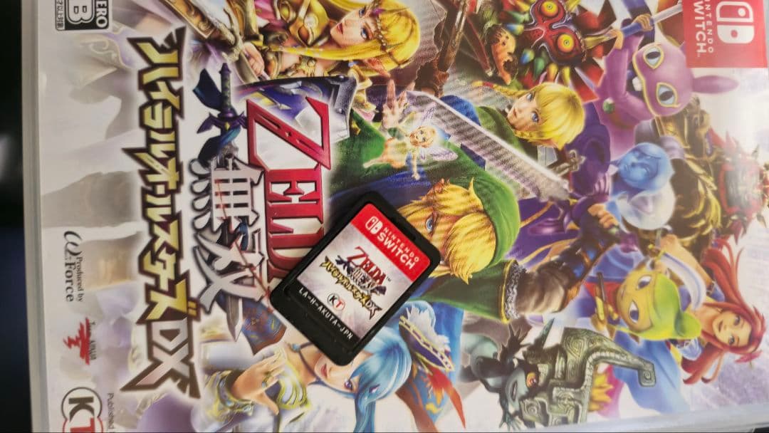 大特価‼️Nintendo Switch 本体+充電器+ゲームソフト+ジョイコン