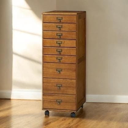 【新品】多段チェスト　9段　収納　キャスター付き　アウトレット