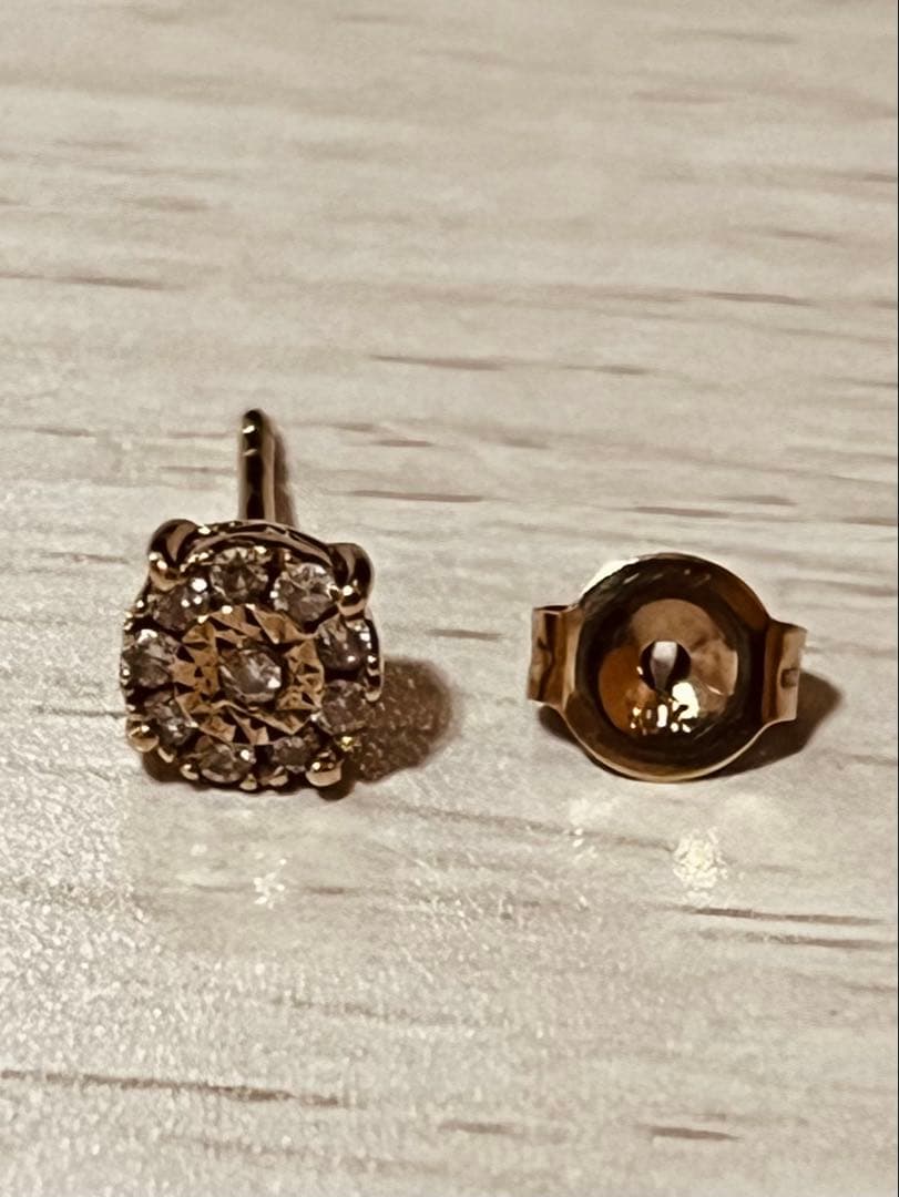 AVALANCHE 10K 天然ダイヤモンド ピアス