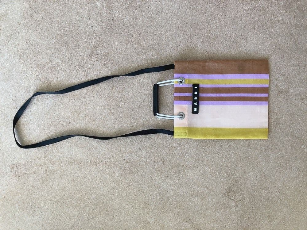 新品 MARNI マルニ マーケット ストライプ ミニショルダーバッグ　ブラウン