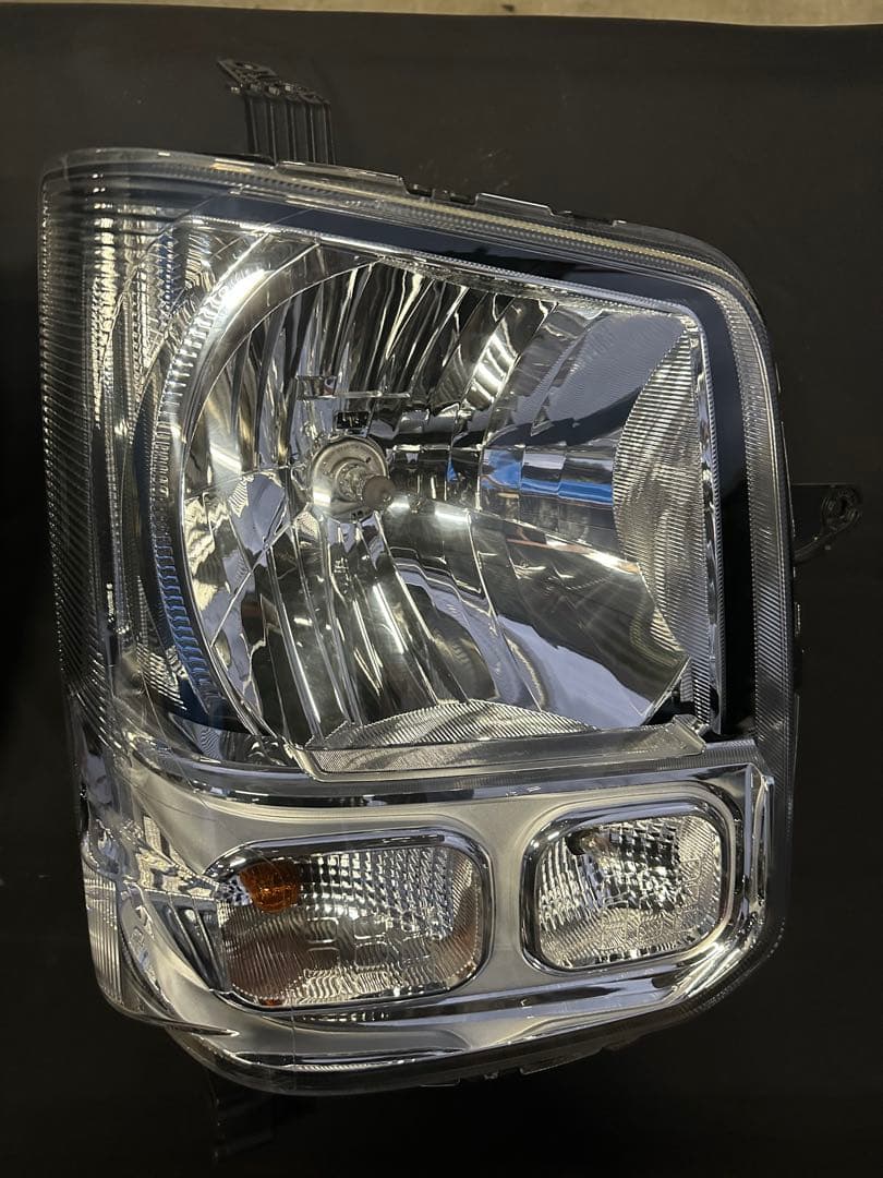 スズキ純正 DA17W DA17V ヘッドライト