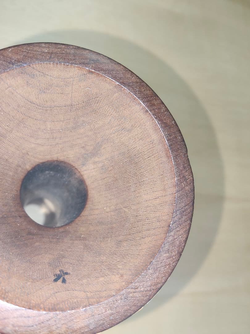 小鼓の胴 宝珠と幣の図柄 鉋目あり