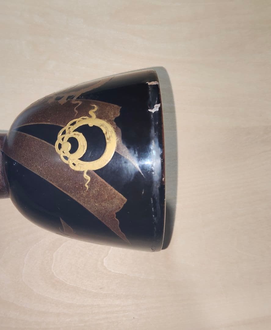 小鼓の胴 宝珠と幣の図柄 鉋目あり