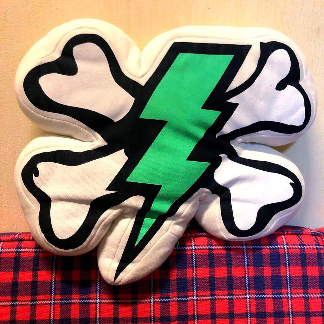 アンダーカバー　undercover サンダーボーン　クッション　初期　希少