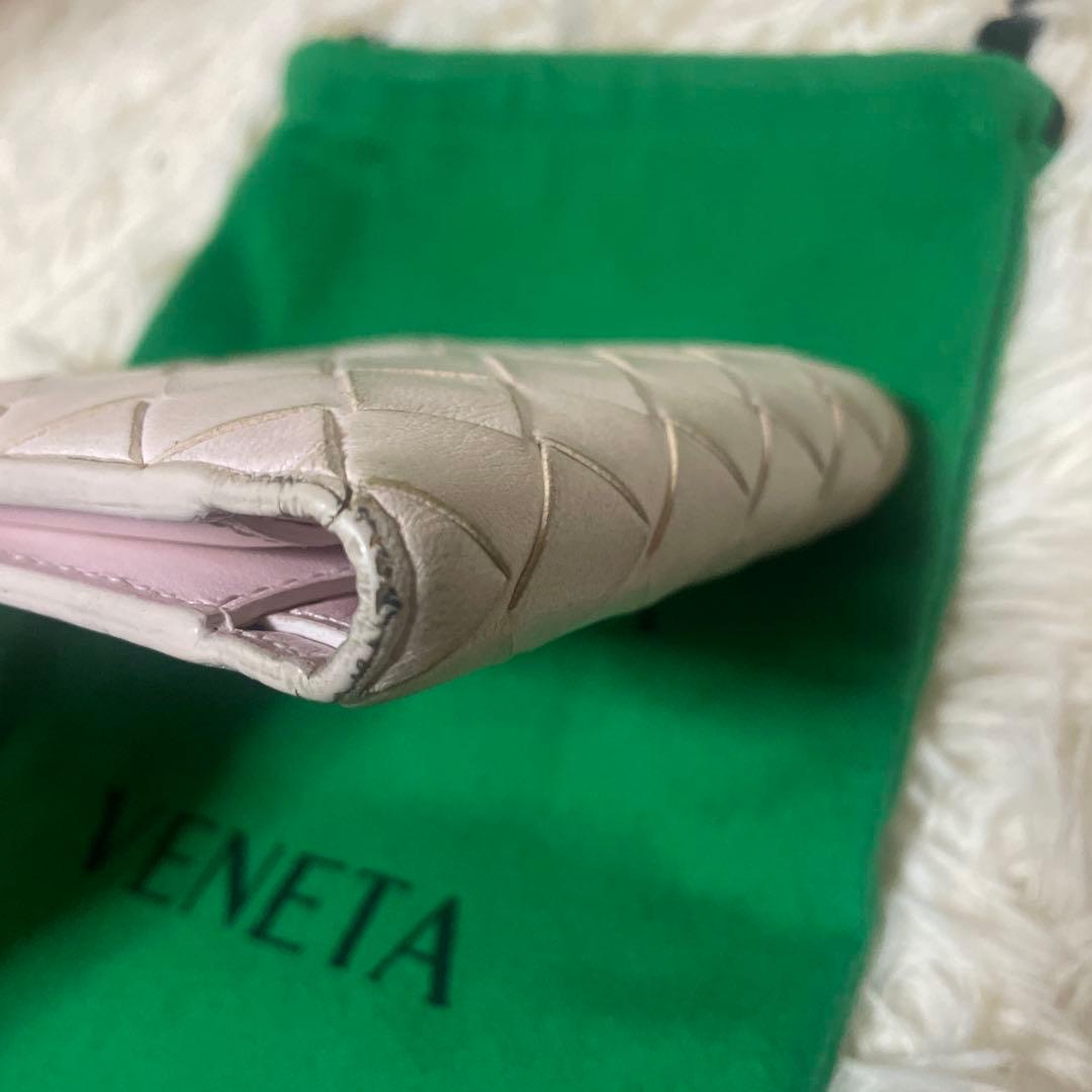 【RFID搭載】ボッテガヴェネタ イントレ 財布 ピンクベージュ　革 マキシ