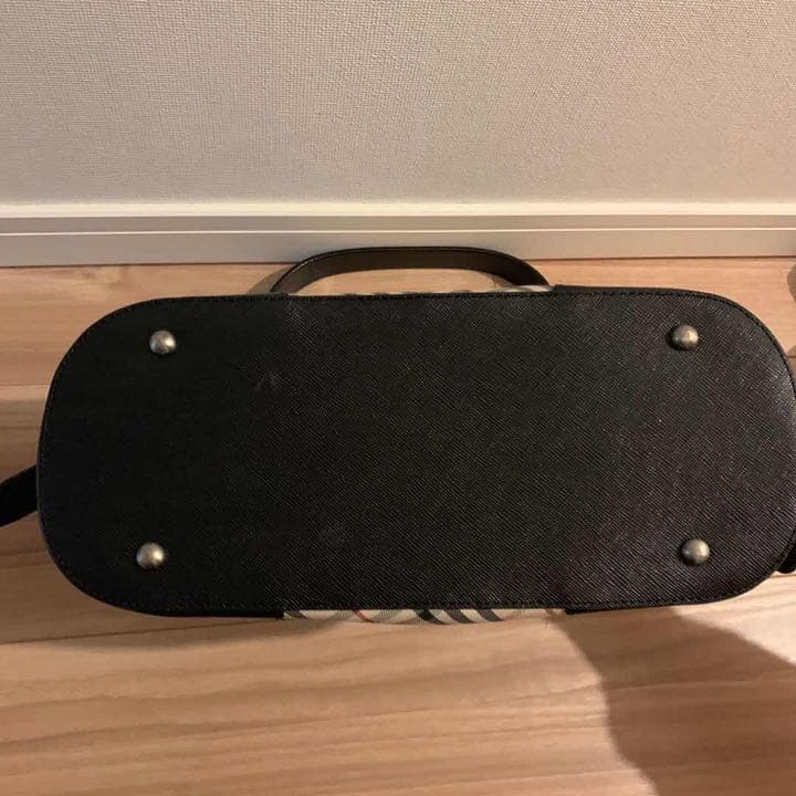 Nintendo Switch BURBERRY