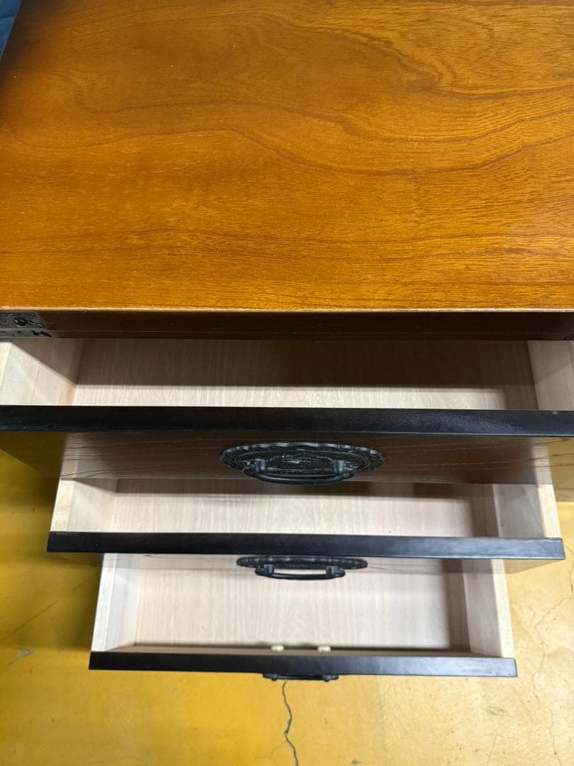 アンティーク サイドボード